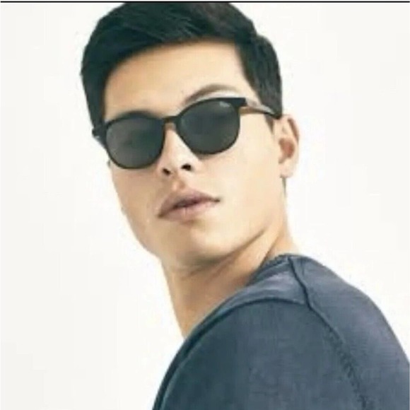 QUAY BLUEPRINT ROUNDED SQUARE SUNGLASSES MATTE BLACK/SMOKE POLARIZED 40569 NEW - Picture 6 of 6